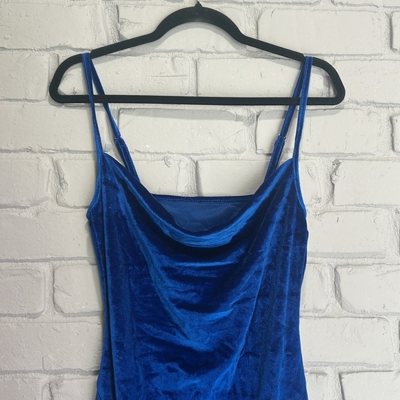 NEW Elegant Blue Velvet Dress size L - Picture 3 of 7